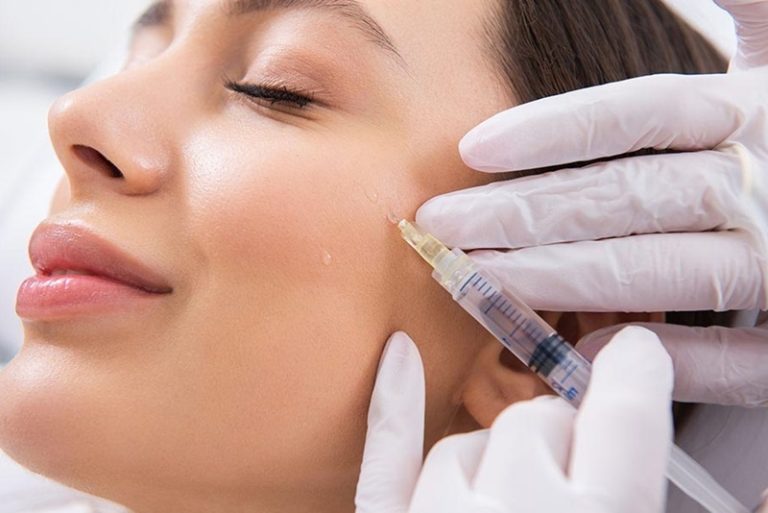 Кому нужна процедура мезотерапии