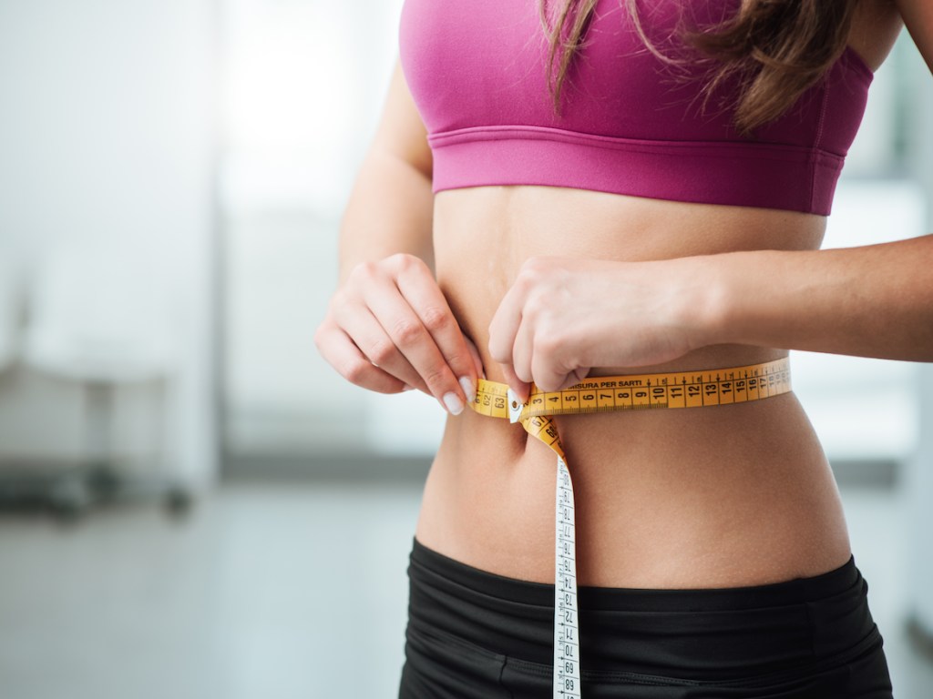 Как за самые короткие сроки избавиться от отвисшего живота?