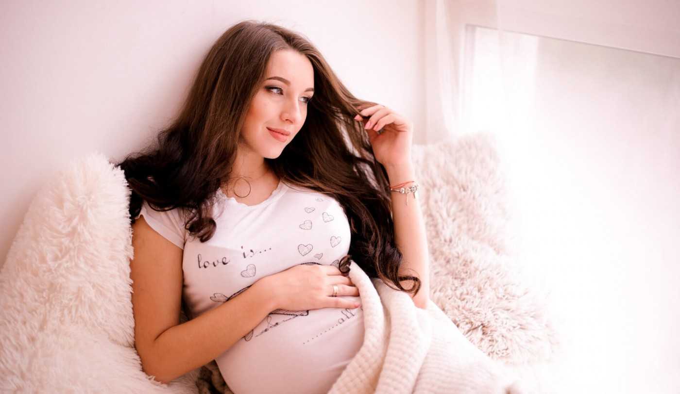 Hair and nail changes