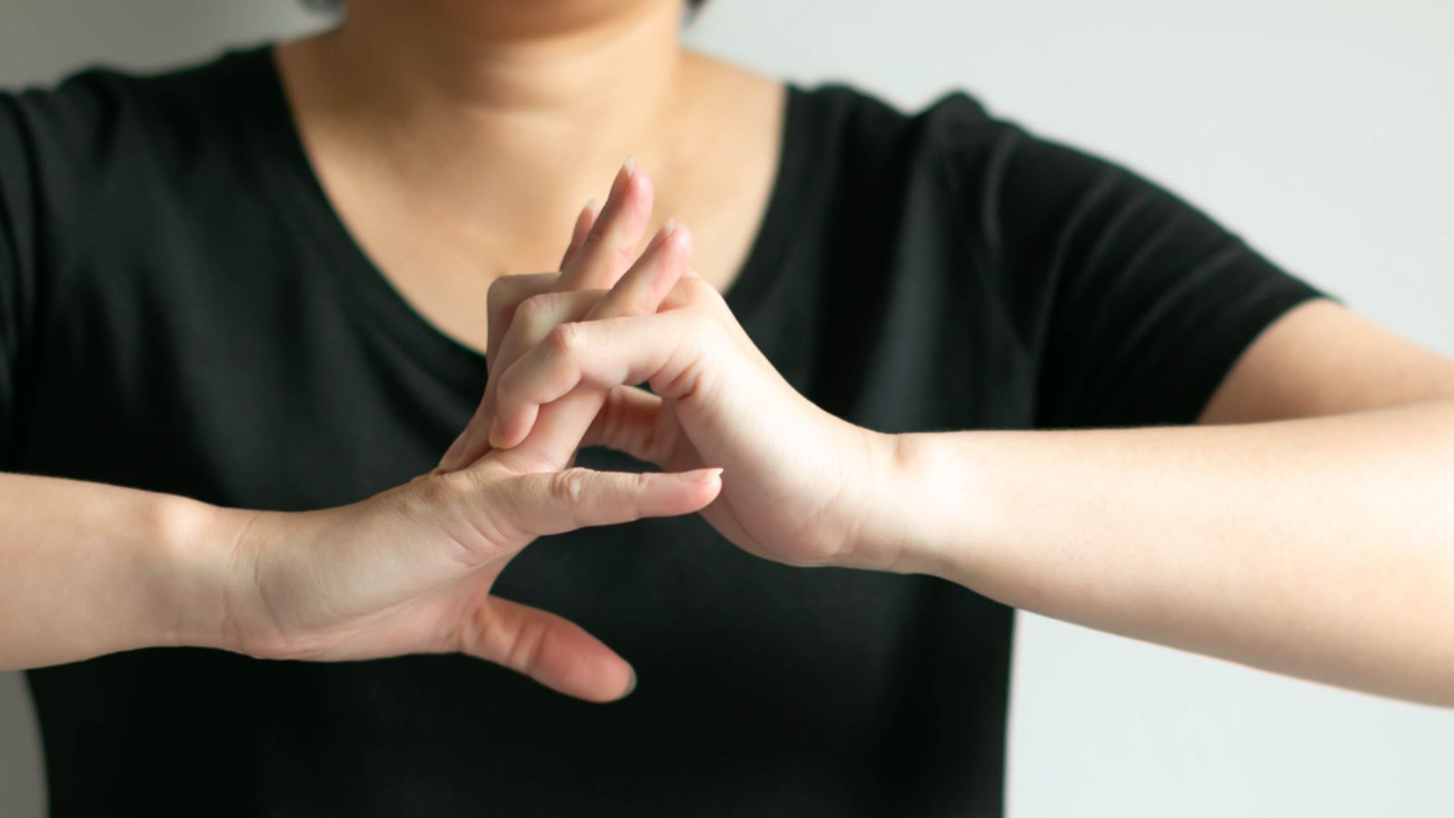 You Get Arthritis From Cracking Your Knuckles