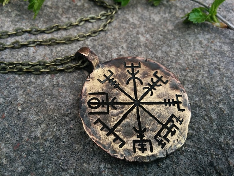 Viking Compass (XI century AD)