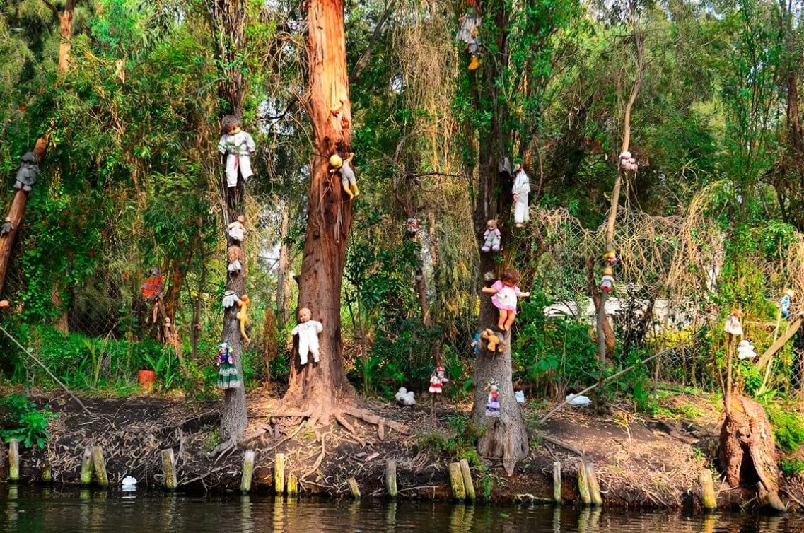Island of Dolls, Mexico